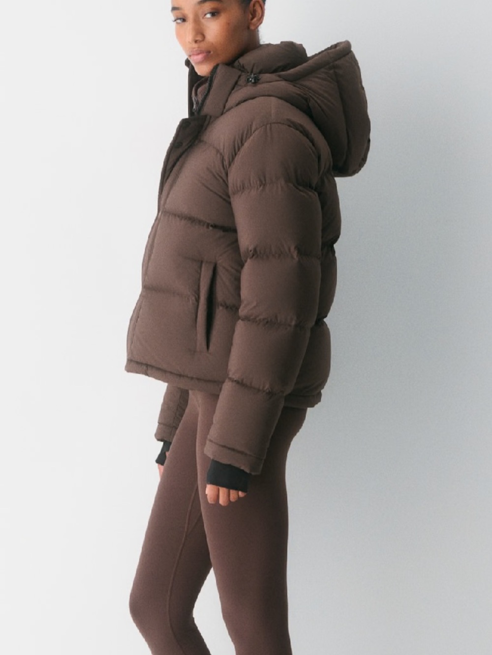 Aritiza The Super Puff™ Shorty - cliMATTE™ - Picture 2 of 10